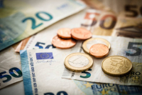 ΟΟΣΑ: Η Ελλάδα υπερφορολογεί τις οικογένειες με παιδιά